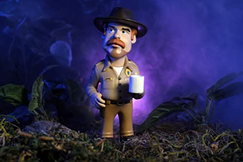 Bandai Minix Stranger Things Hopper Model | Collectable Hopper Stranger Things Figure | Bandai Minix Stranger Things Merchandise Range | Stranger Things Figures Make Great Stranger Things Gifts