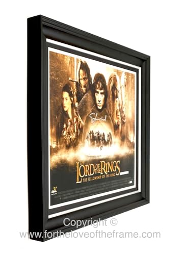 Elijah Wood Signed Lord Of The Rings Photo In Luxury Handmade Wooden Frame & AFTAL Member Certificate Of Authenticity Movie Film TV Autograph Memorabilia Poster