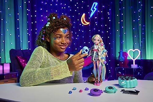 Monster High Doll, Lagoona Blue Spa Day Set with Wear and Share Accessories Like Hair Clips, Hair Chalk and Tattoos (HKY69)