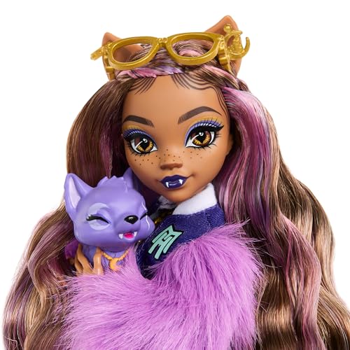 Monster High Clawdeen Wolf Doll with Pet Dog Crescent and Accessories like Backpack, Planner, Snacks and More, HRP65