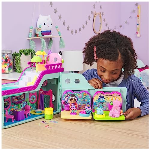 Gabby’s Dollhouse, Gabby Cat Friend Ship, Cruise Ship Toy with 2 Toy Figures, Surprise Toys and Dollhouse Accessories, Kids’ Toys for Girls and Boys 3+