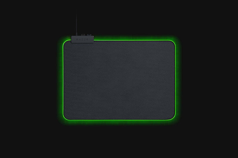 Razer Goliathus Chroma - Soft Gaming Mouse Mat with RGB Lighting (Cable Holder, Fabric Surface, Non-Slip, Quilted Edge, Optimized for all Mice) Black