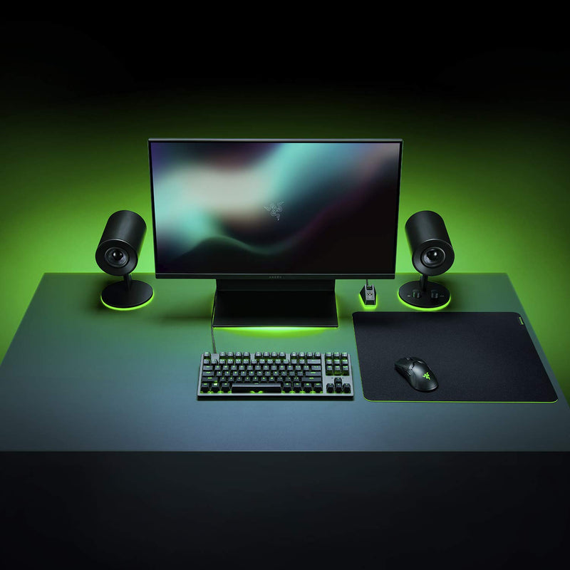 Razer Gigantus V2 Large - Soft Large Gaming Mouse Mat for Speed and Control (Non-Slip Rubber, Textured Micro-Weave Cloth, 45 x 40 x 0.3cm) Black