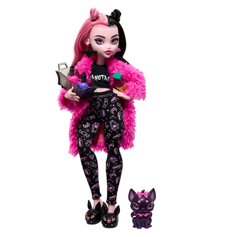 Monster High Doll and Sleepover Accessories, Draculaura Doll Pet Bat Count Fabulous, Creepover Party, HKY66