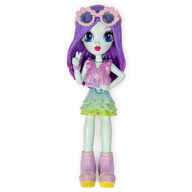 Off the Hook Style Doll, 4-inch Small Doll with Mix and Match Fashions, for Girls Aged 5 and Up (Styles Vary)