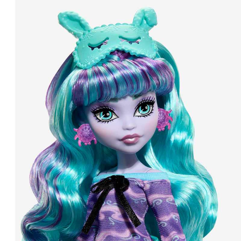 Monster High Doll and Sleepover Accessories, Twyla Doll with Pet Bunny Dustin, Creepover Party, HLP87