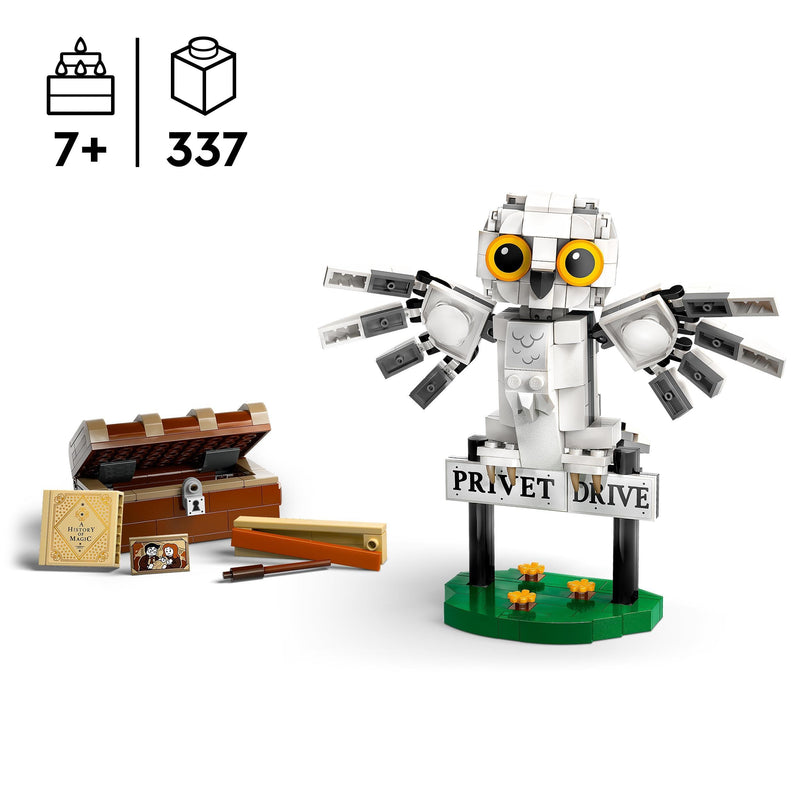 LEGO Harry Potter Hedwig at 4 Privet Drive, Buildable Toy for 7 Plus Year Old Kids, Girls & Boys, with an Owl Figure, Independent Play Set, Small Wizarding World Gift Idea 76425