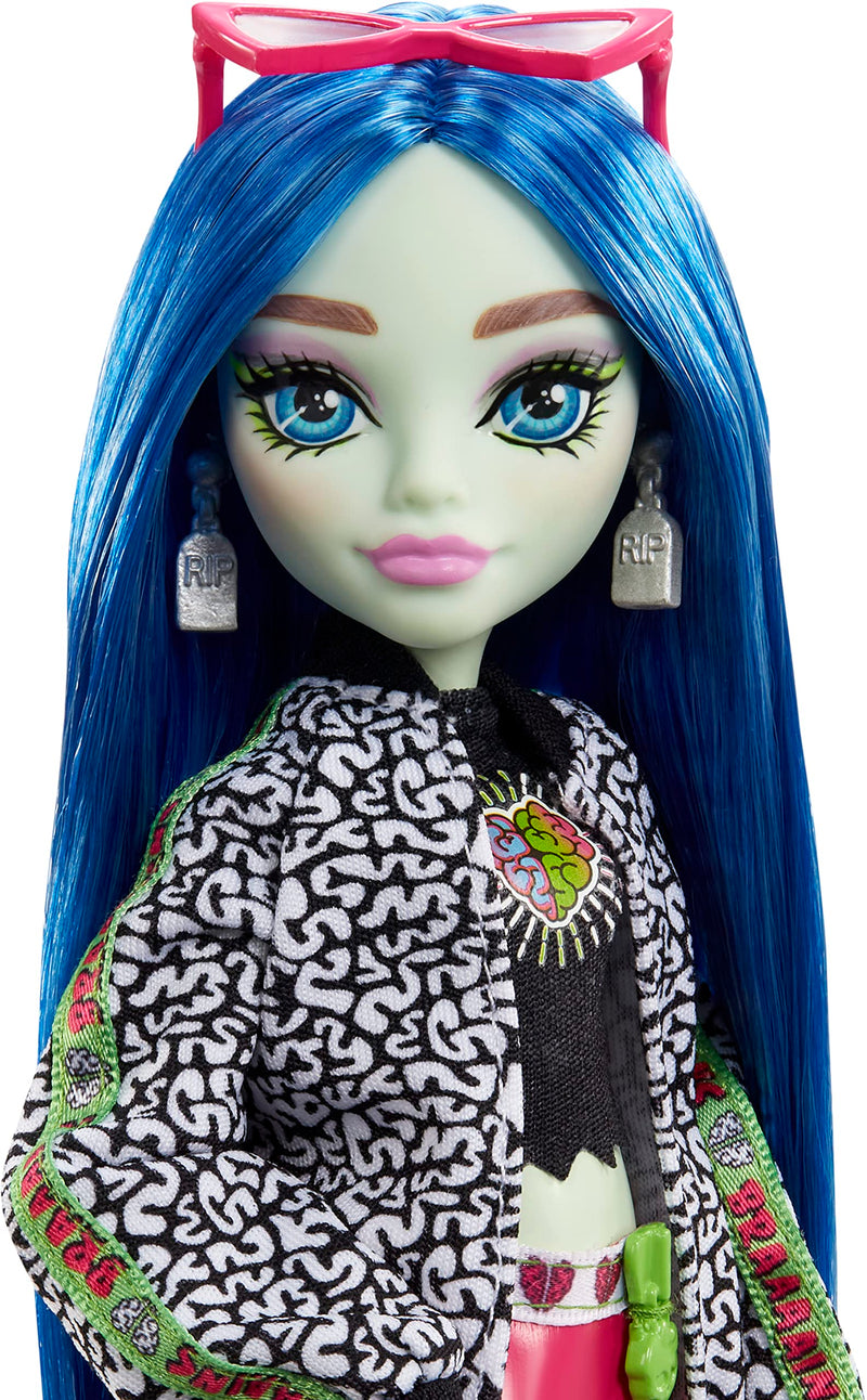 Monster High Ghoulia Yelps with Sir Hoots-A-Lot