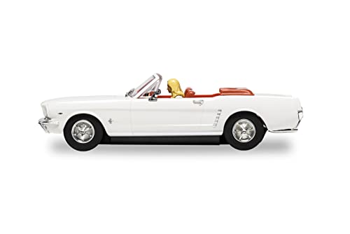 James Bond Ford Mustang – Goldfinger - 1:32 Scalextric Car