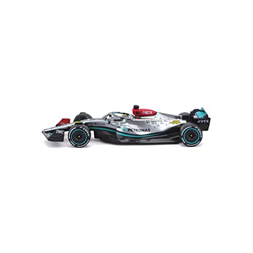 Bburago B18-38066H Formula 1 MB W13 E Performance (2022) with Helmet Hamilton 1:43 Scale Die-Cast Collectible Race Car, Assorted Colours