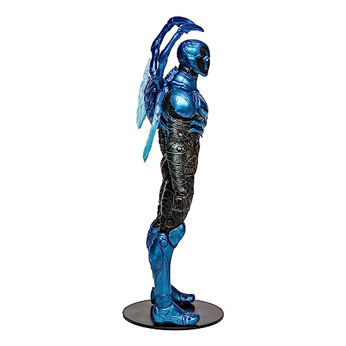 McFarlane DC Multiverse Blue Beetle Battle Mode - Unleash the Power of Jaime Reyes with this 7-Inch Action Figure Inspired by the Blue Beetle Movie!