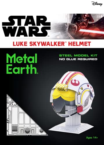 Metal Earth Star Wars Luke Skywalker Helmet 3D Metal Model Kit Bundle with Tweezers Fascinations