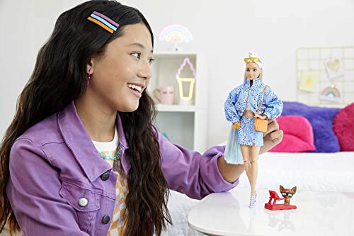 Barbie Dolls and Accessories, Barbie Extra Doll with Blue-Tipped Hair and Pet Chihuahua, Blue Paisley-Print Jacket, Toys and Gifts for Kids, HHN08