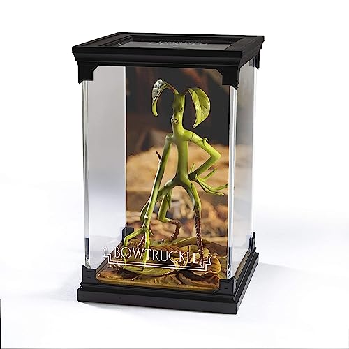 The Noble Collection - Magical Creatures Bowtruckle - Hand-Painted Magical Creature