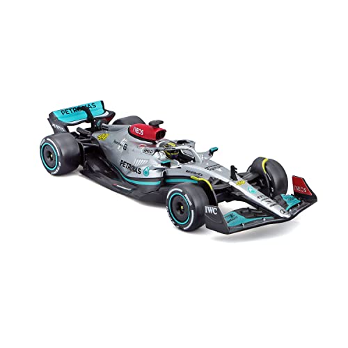 Bburago B18-38066H Formula 1 MB W13 E Performance (2022) with Helmet Hamilton 1:43 Scale Die-Cast Collectible Race Car, Assorted Colours