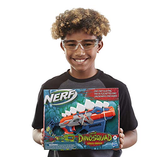 NERF DinoSquad Stegosmash Dart Blaster, 4-Dart Storage, Pull-Back Priming Handle, 5 Official Darts, Dinosaur Design, Stegosaurus Spikes