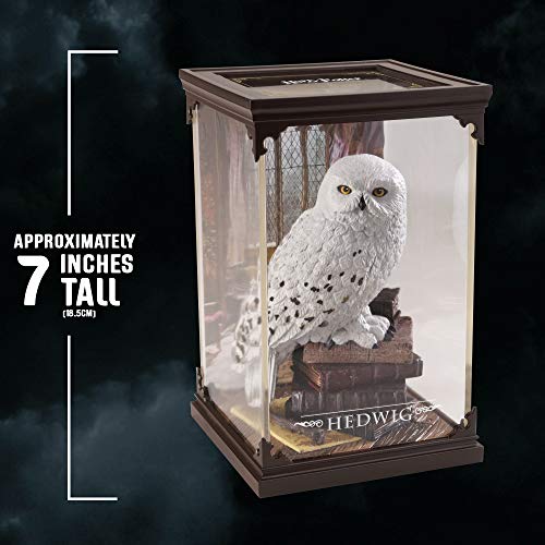 The Noble Collection Magical Creatures Hedwig - Hand-Painted Magical Creature No.1 Officially Licensed 7in (18.5cm) Tall Harry Potter Toys Collectable Figures - For Kids & Adults