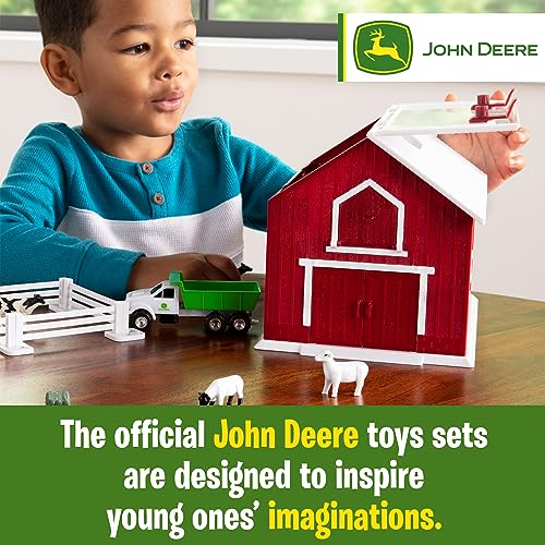 John Deere Kids 47333 64 JD 24 Piece Farm PLAYSET,Red,Medium