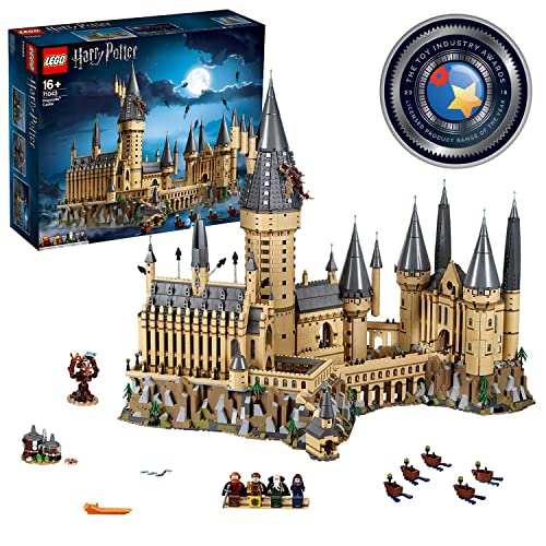 LEGO 71043 Harry Potter Hogwarts Castle Model, Big Collectable Set with the Great Hall, Sword of Gryffindor & Chamber of Secrets, Wizarding World Gift Idea for Fans