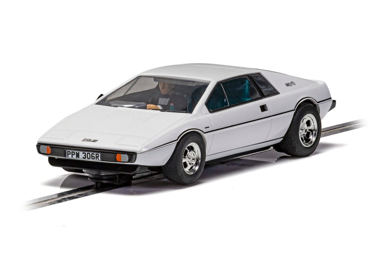 Scalextric C4229 James Bond Lotus Esprit S1 - The Spy Who Loved Me, White