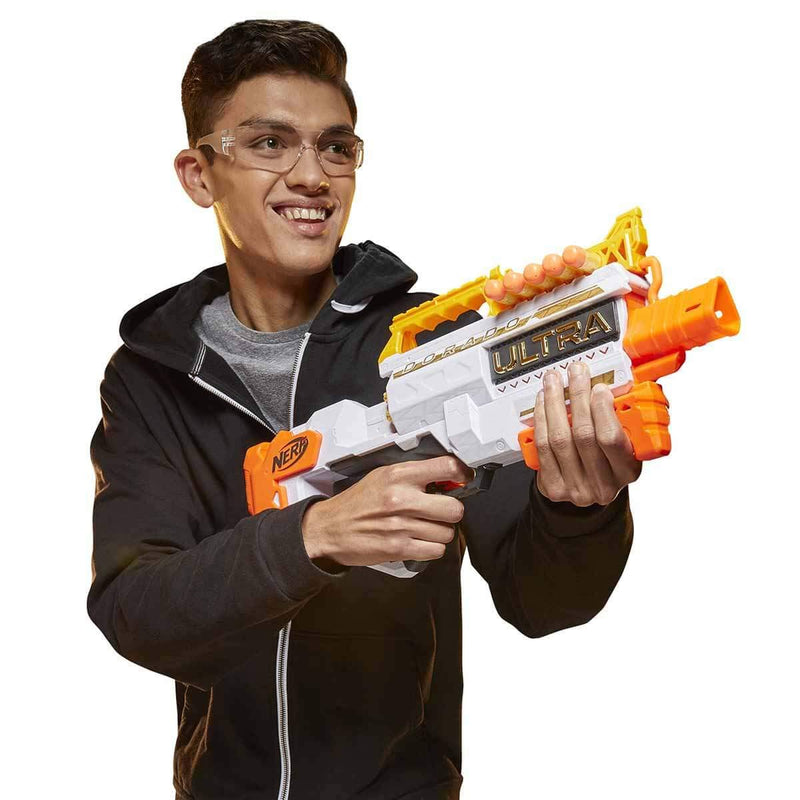 Nerf Ultra Dorado Motorised Blaster, Gold Accents, Fast-Back Loading, 12 Darts, Compatible Only Ultra Darts, 7.62 x 63.5 x 26.67 cm, F2017