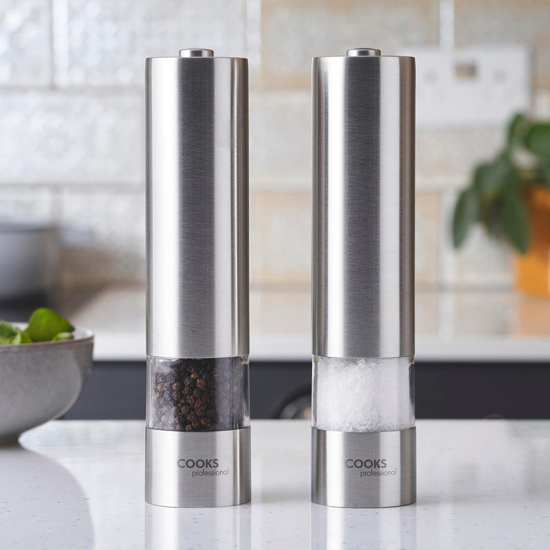 Cooks Professional Electric Automatic Salt and Pepper Mill Set | Battery Operated Grinders | Adjustable Grinding & One Touch Button | Condiment Grinder for Kitchen Accessories | (Stainless Steel)