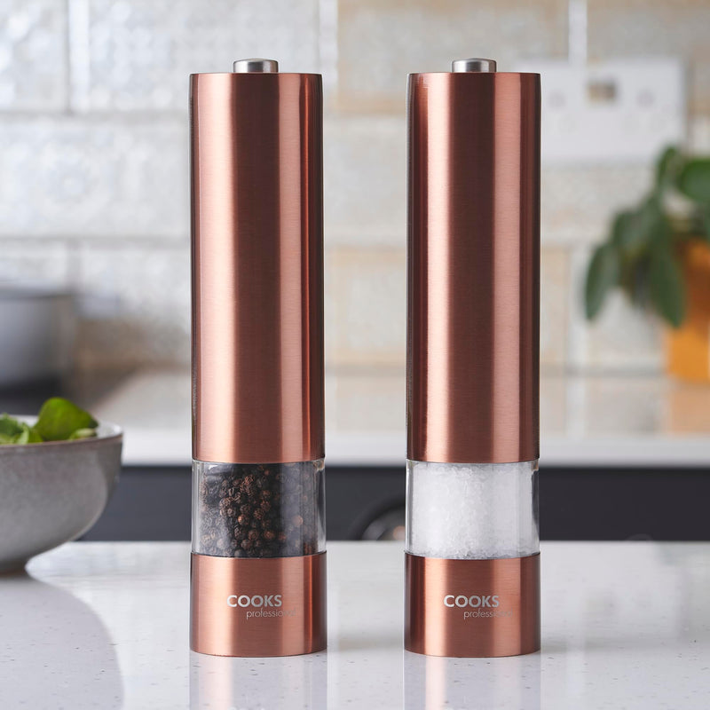 Cooks Professional Electric Automatic Salt and Pepper Mill Set | Bamboo Stand | Battery Operated Grinders | Adjustable Grinding | Condiment Grinder for Kitchen Accessories | Copper/Bamboo