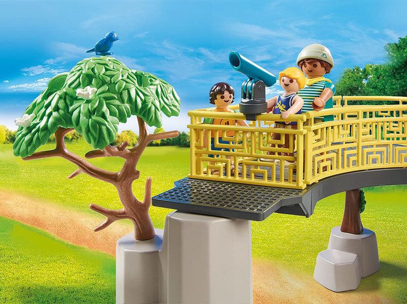 Playmobil 71190 Family Fun Experience Zoo, playset with animals, enclosures and penguin pool, a Zookeeper and visitors, toy for Children aged 4+
