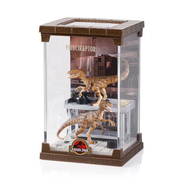 The Noble Collection Velociraptor Diorama